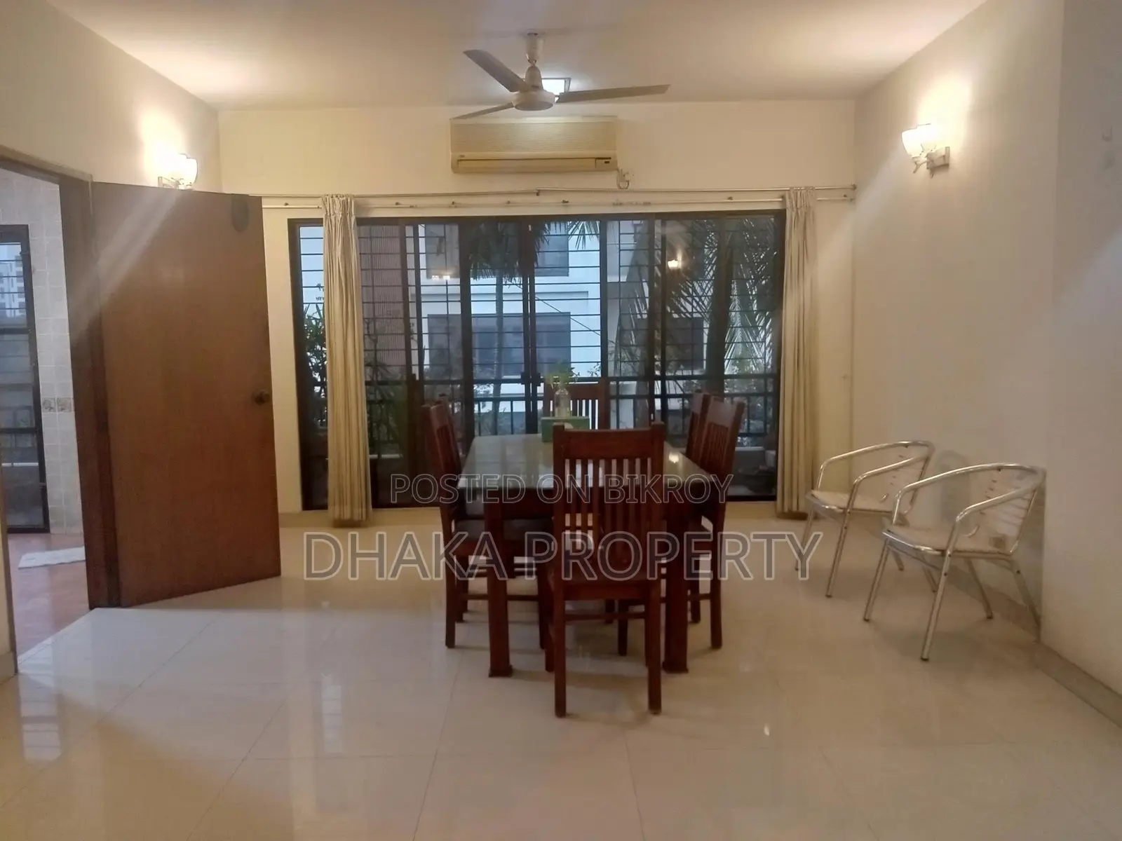 (2600-Sqft)Semi-Furnished Exclusive Apartment Rent in Gulshan North in Gulshan