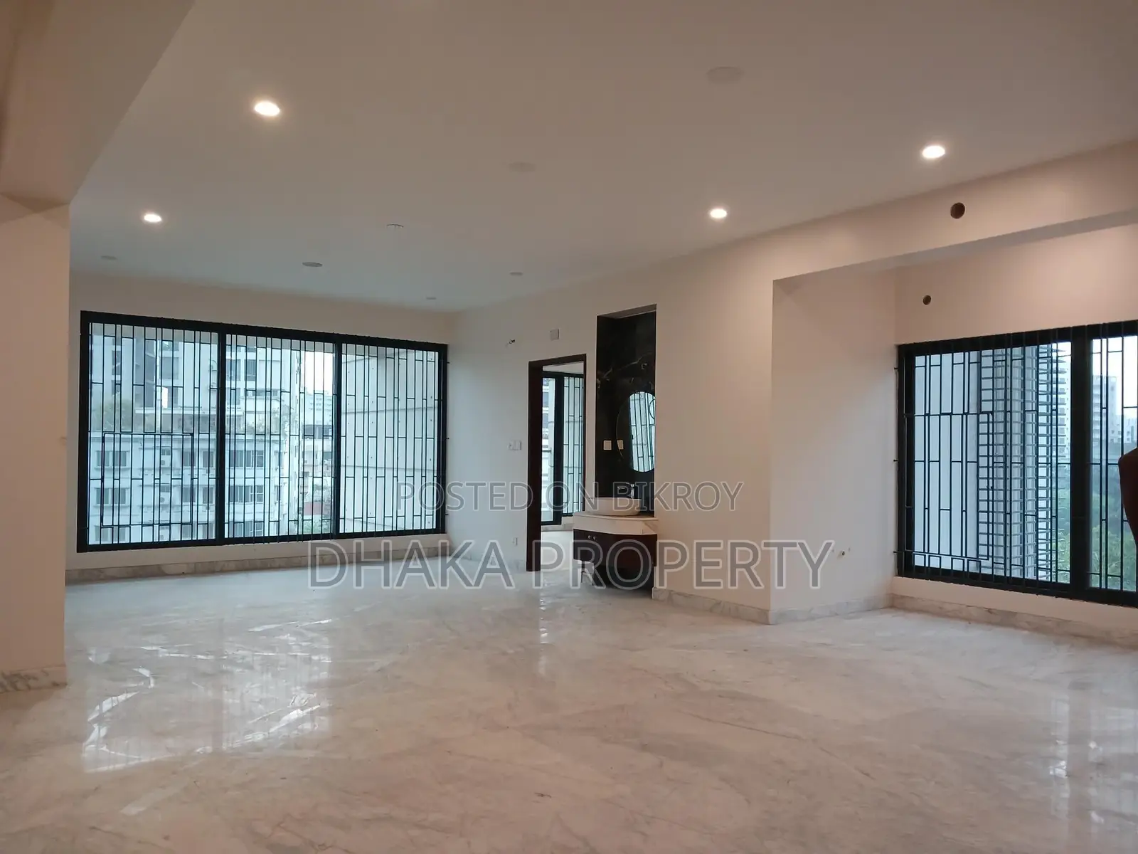 4Bed Brand New Lake View Apt.Rent at Gulshan 2 (3500sft)Gyme Swimming in Baridhara
