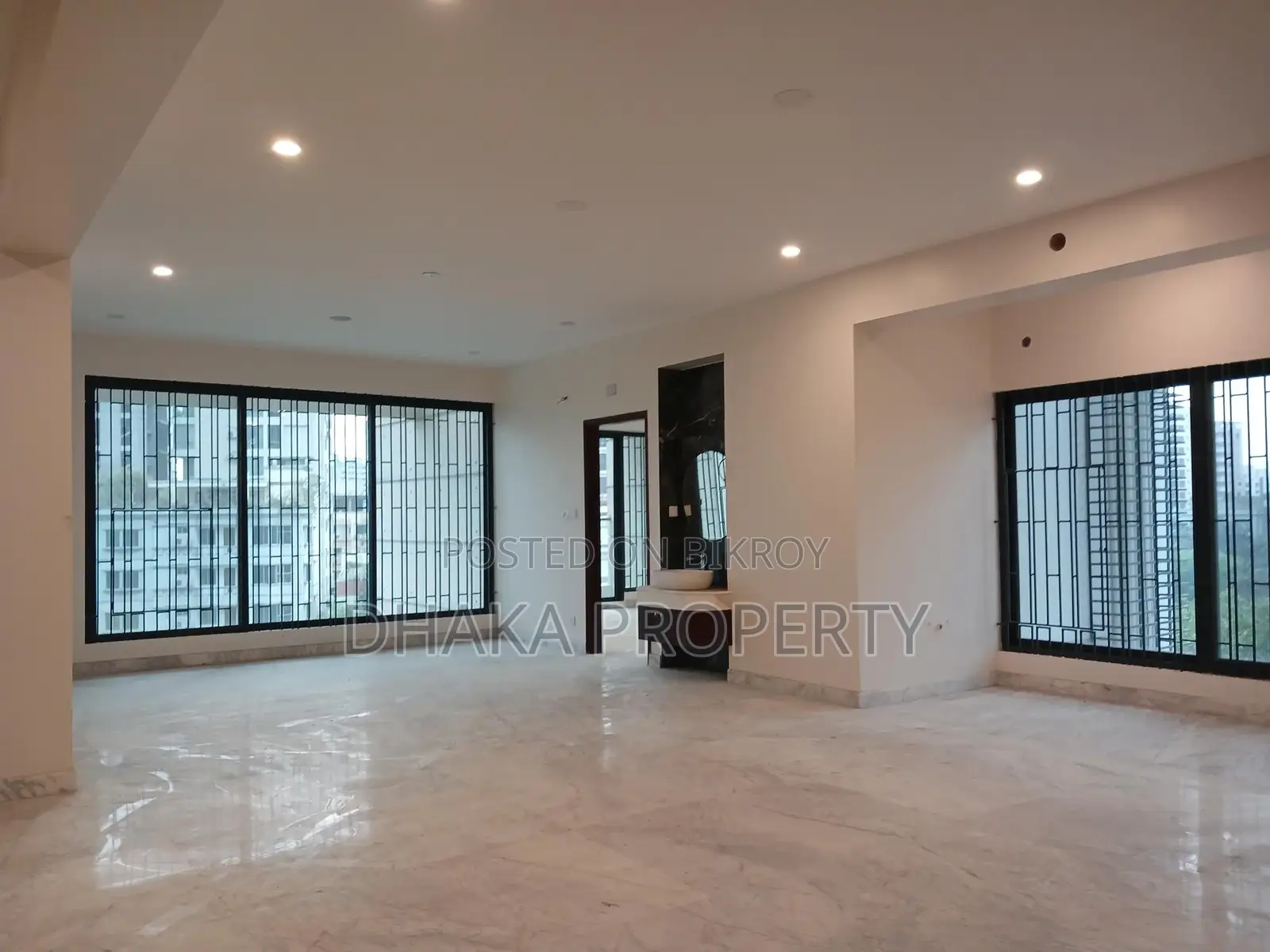 4Bed Brand New Lake View Apt.Rent at Gulshan 2 (3500sft)Gyme Swimming in Baridhara