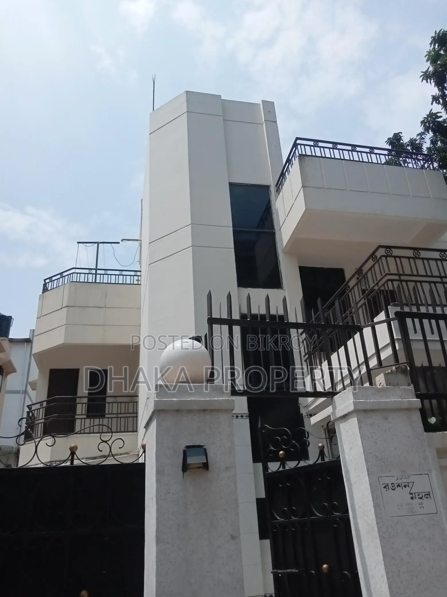 Exclusive Independent House Rent in Baridhara diplomatic zones in Baridhara