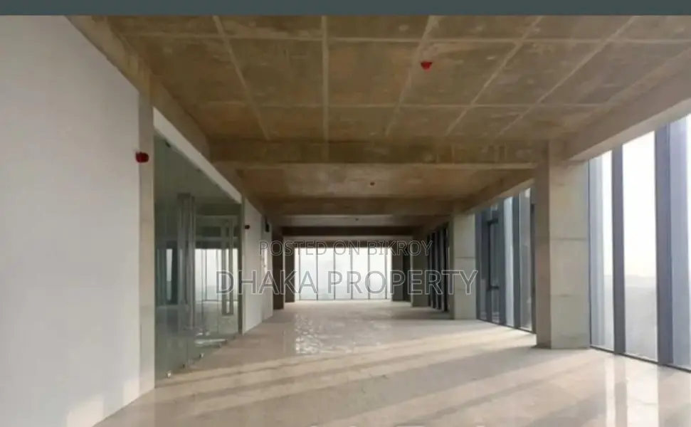 100% Commercial Office Floor Rent in Gulshan Avenue in Gulshan