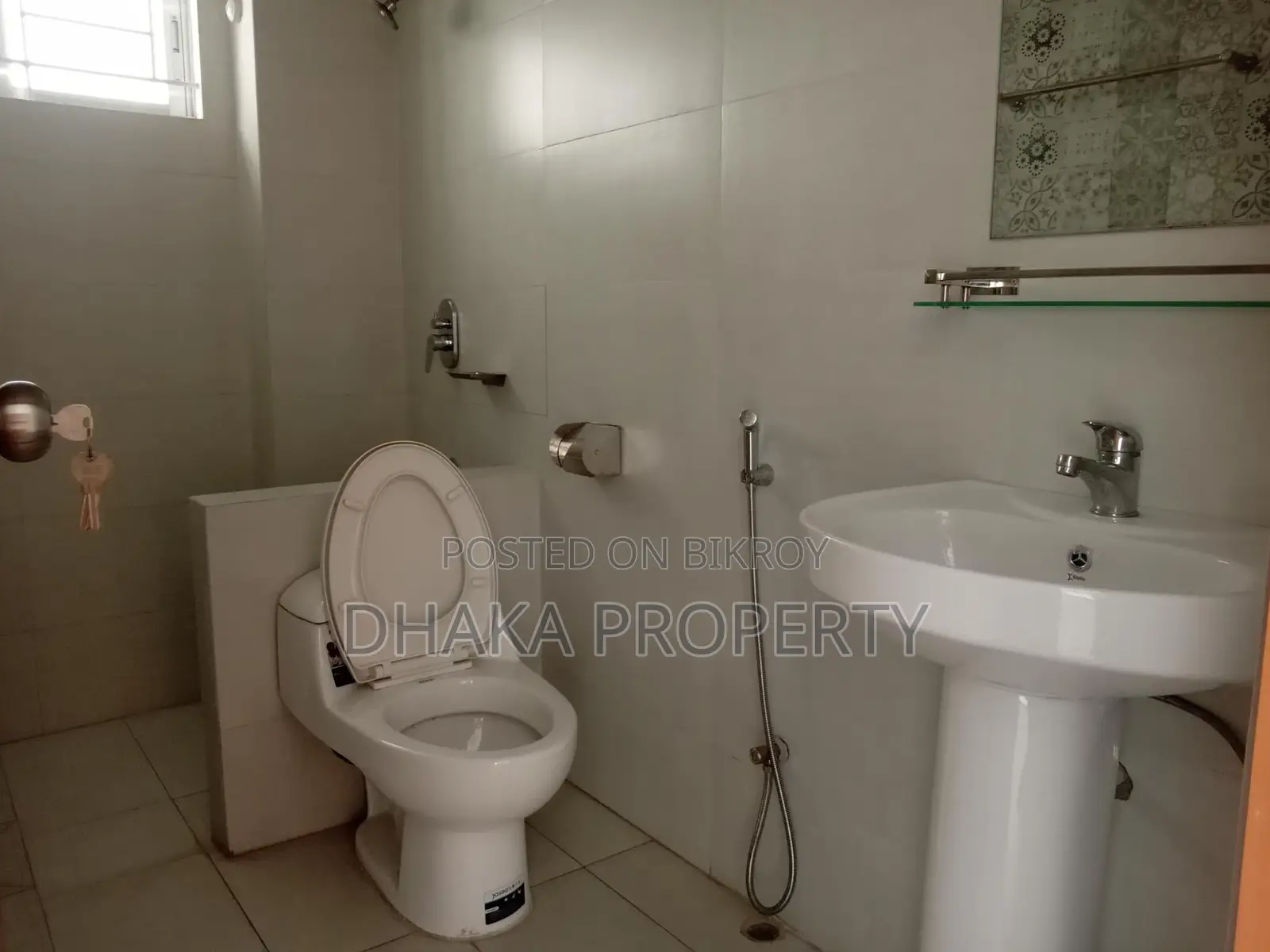 Luxurious Office Space 2800-Sqft Rent in Banani in Banani