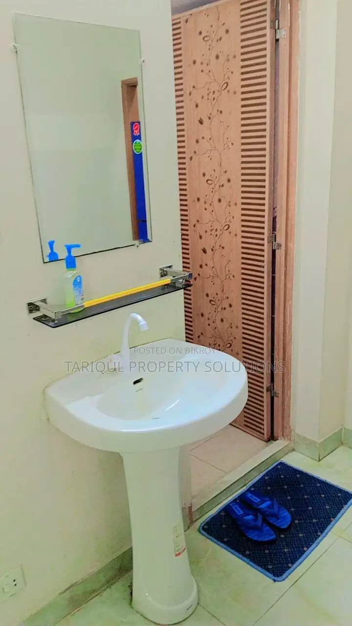 Elegant Furnished Apartment At Banasree | Modern Living At Its Finest in Banasree