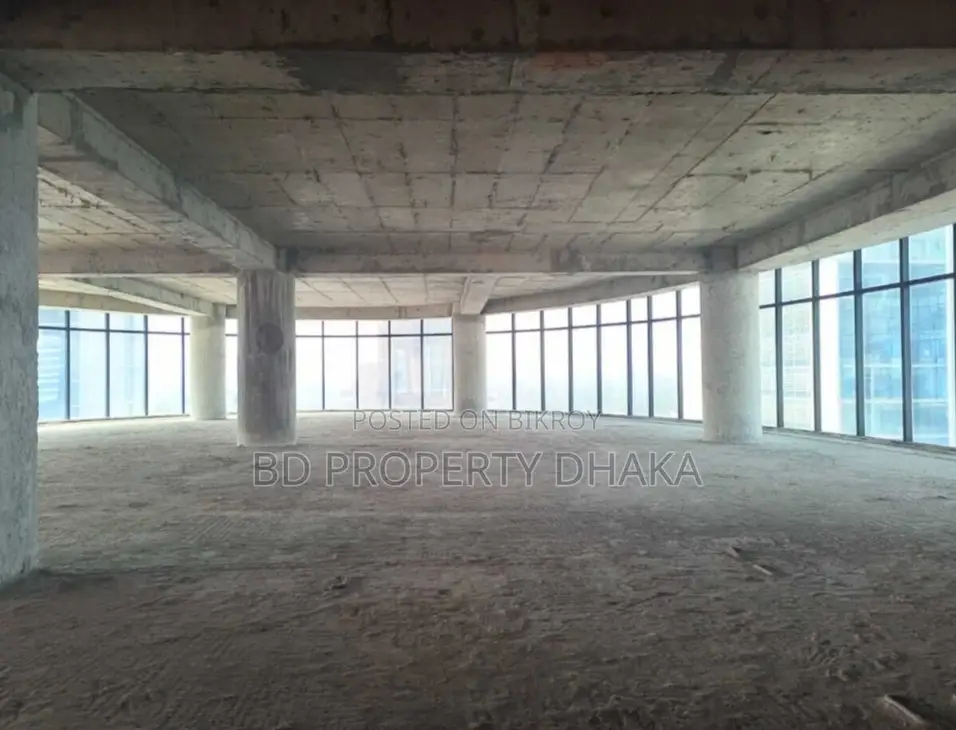 14000 Sqft Open Commercial Space Rent In Gulshan Avenue in Gulshan