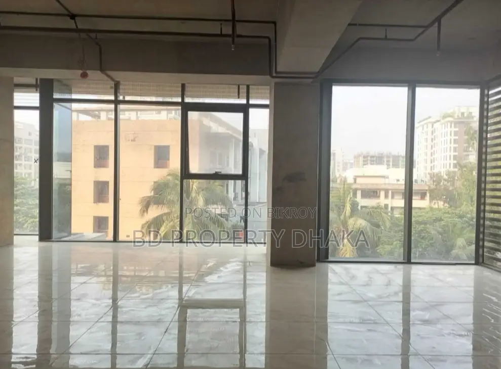 3820 Sqft Open Commercial newly building Rent. in Gulshan in Gulshan