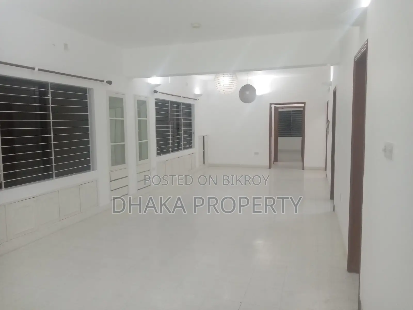 3-Bedrooms 2800-Sqft Apartment Rent in Baridhara Diplomatic Area in Baridhara