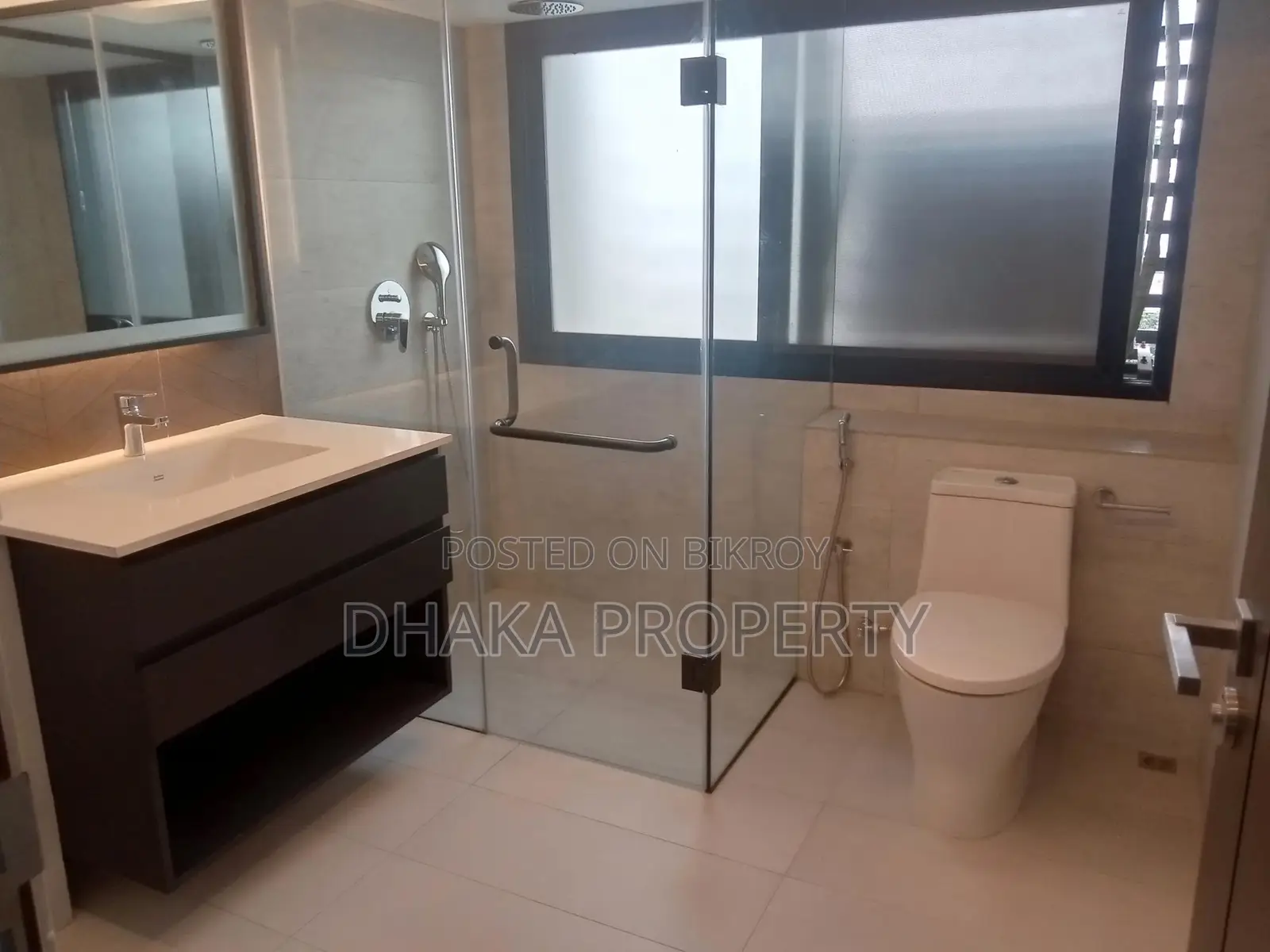 Luxurious Brand New Apartment Rent with Gym -Swimming pool in Gulshan