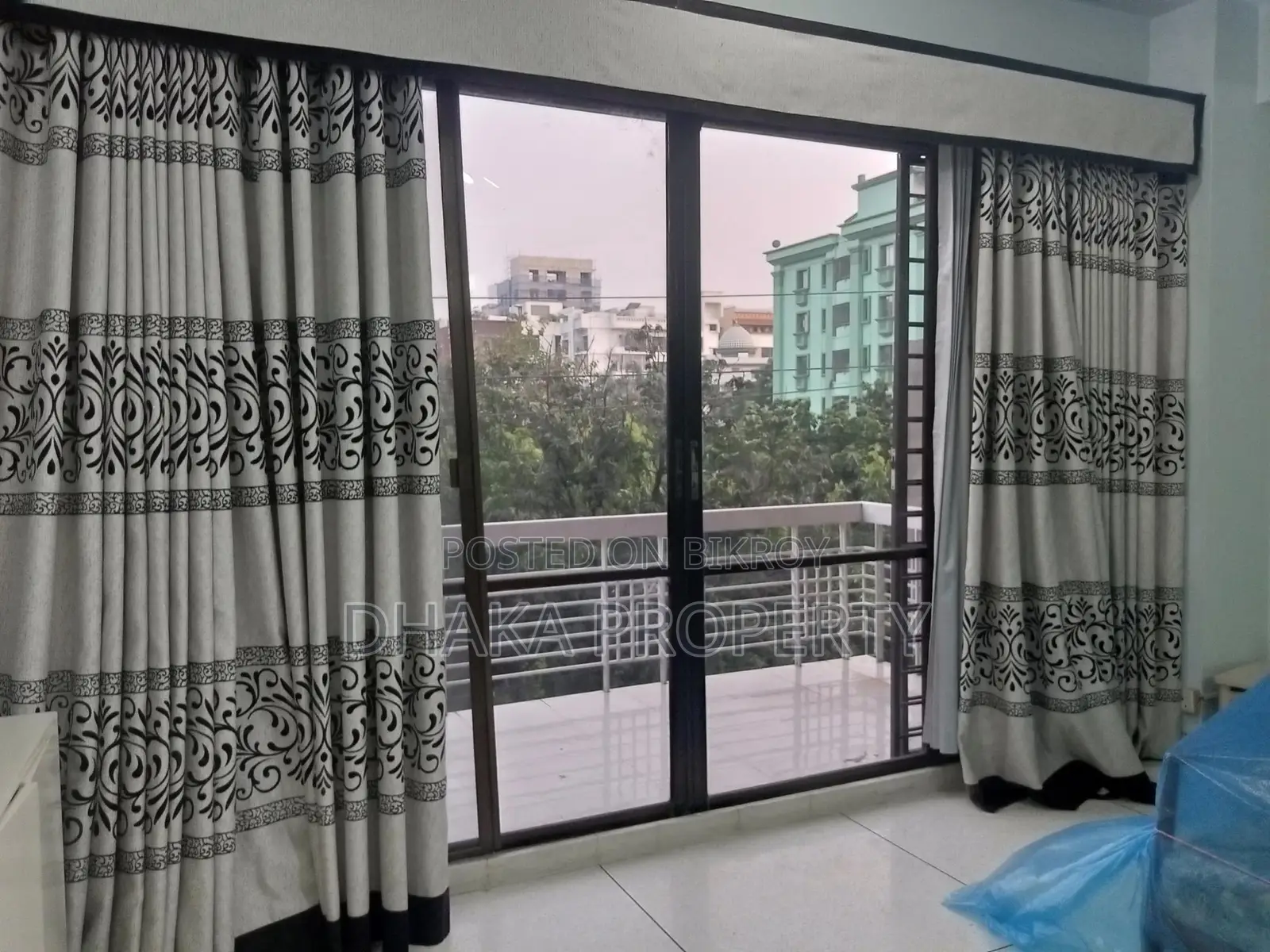 Full-Furnished Luxurious 3-Bedrooms Apartment Rent in Baridhara in Baridhara