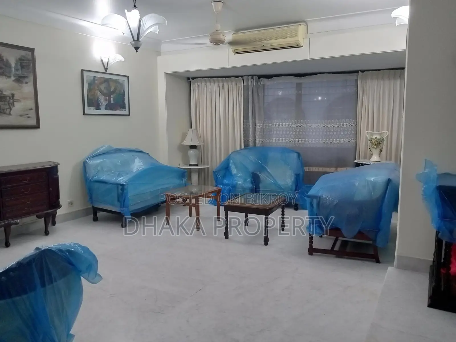 Full-Furnished Luxurious 3-Bedrooms Apartment Rent in Baridhara in Baridhara