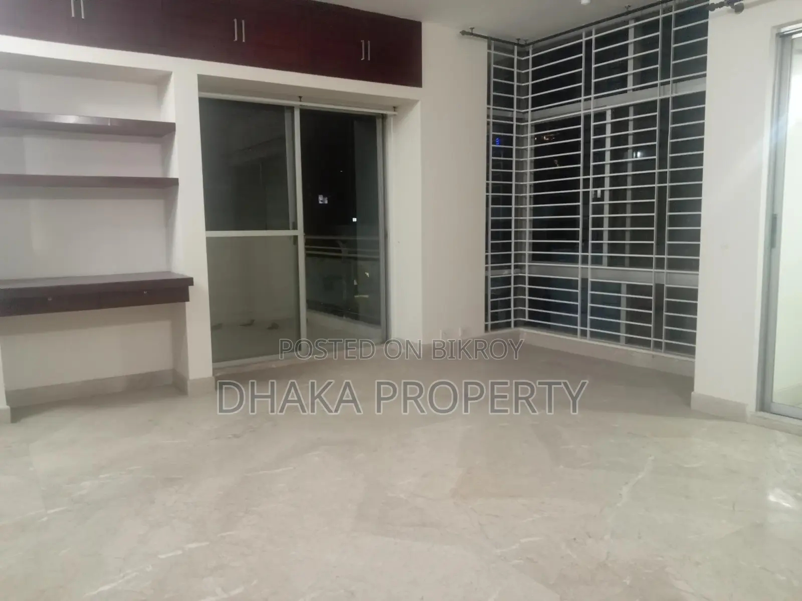 Semi-Furnished(5000-Sqft) Luxurious Apartment Rent in Baridhara in Baridhara