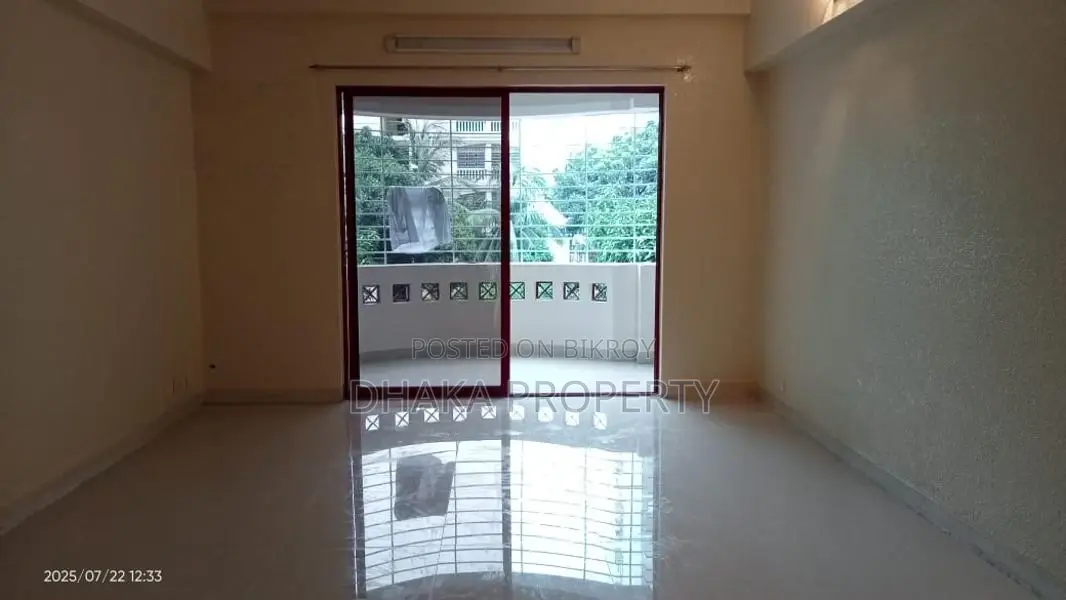 4bed 2parking 3000sqft.rent in Gulshan in Gulshan