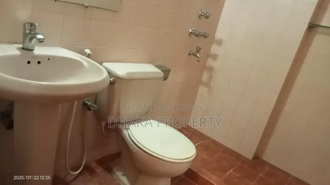 4bed 2parking 3000sqft.rent in Gulshan in Gulshan