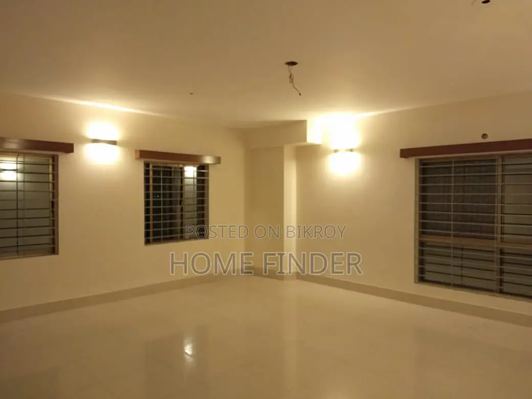 Unfurnished (8th Floor) 2550 SqFt 3Bed Apt: For Rent In Gulshan in Gulshan