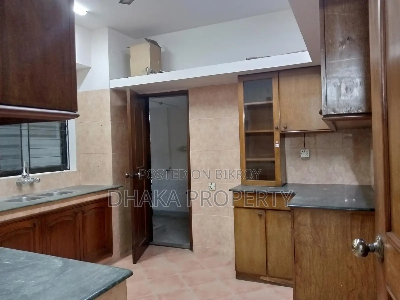 3300-Sqft Semi Furnished 4 Bedrooms Apartment Rent in Baridhara in Baridhara