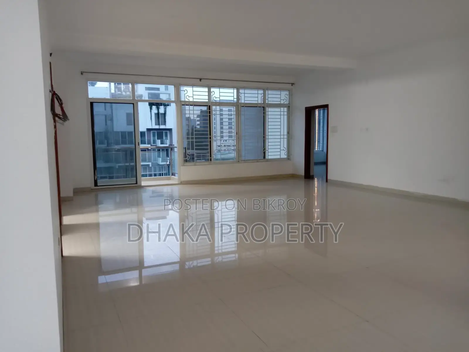 (3900-Sqft) Luxurious Apartment Rent in Baridhara in Baridhara
