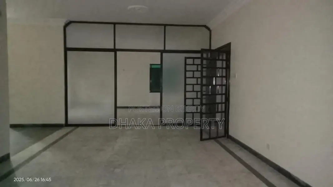 Un-Furnished 4 Bedrooms Apartment Rent in Gulshan -2 in Gulshan