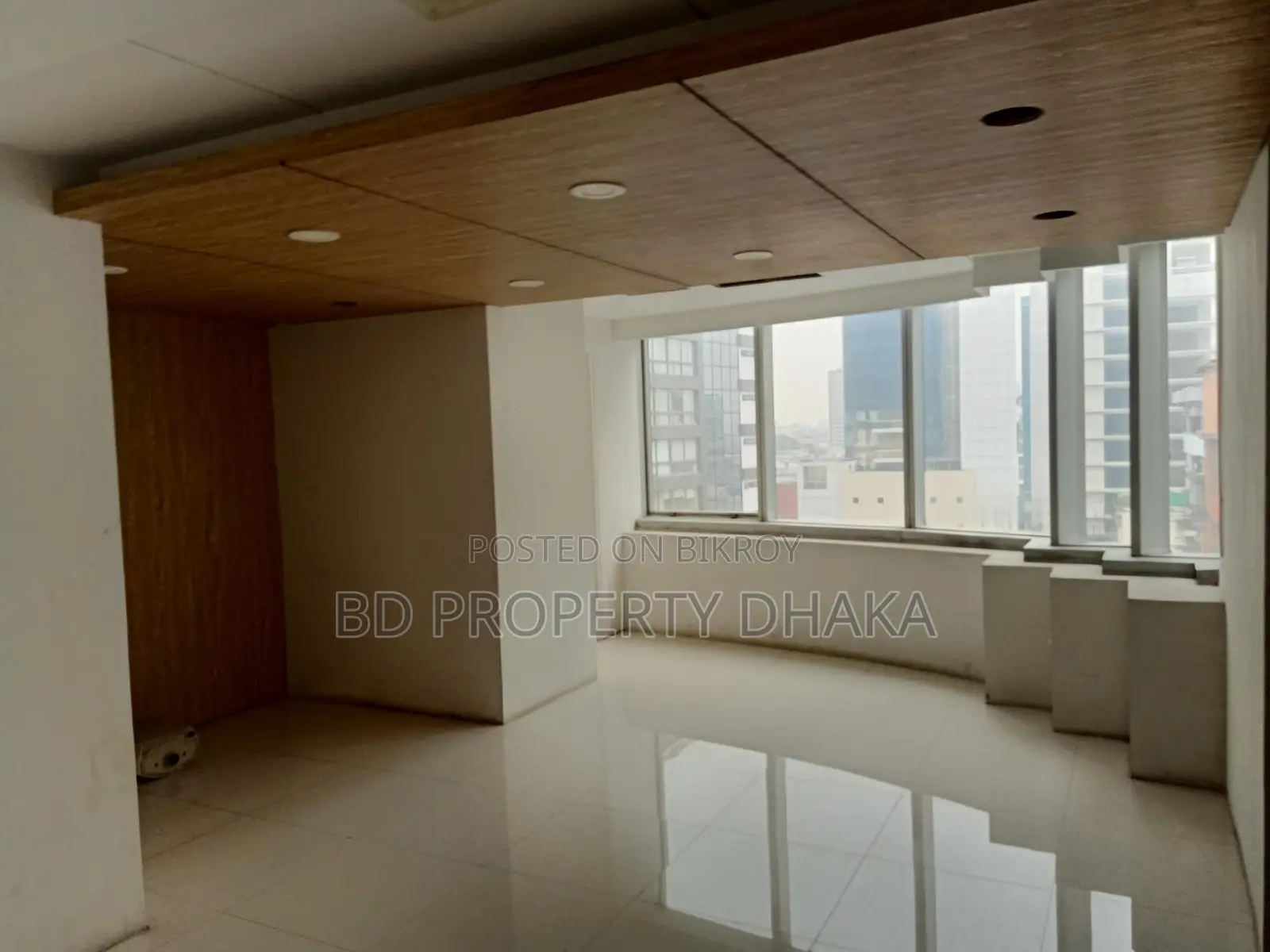 6065 Sqft Open Commercial Space Rent In Gulshan Avenue in Gulshan