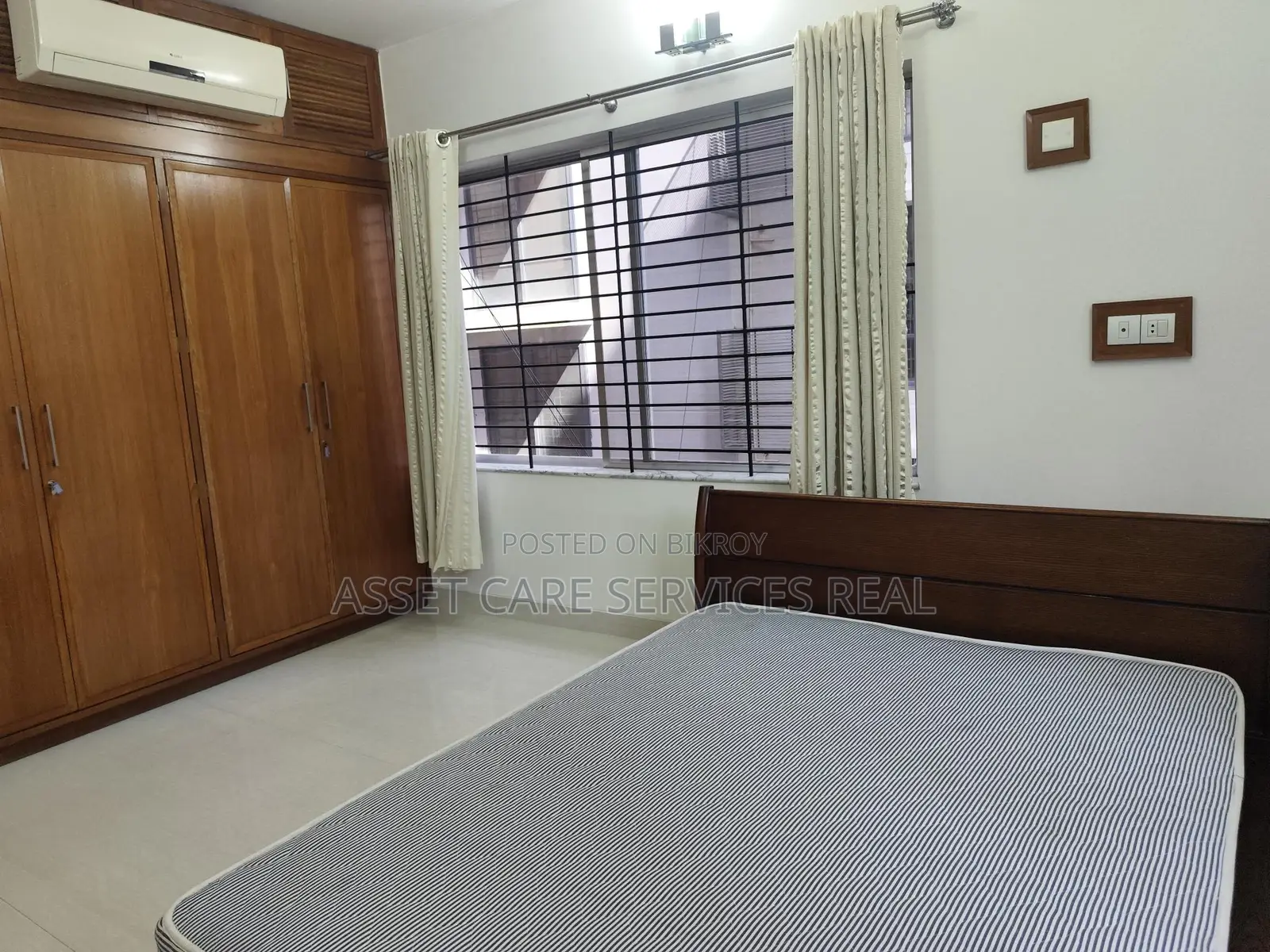 3-Bed Full Furnished Exclusive Apartment Rent In Gulshan-2 in Gulshan