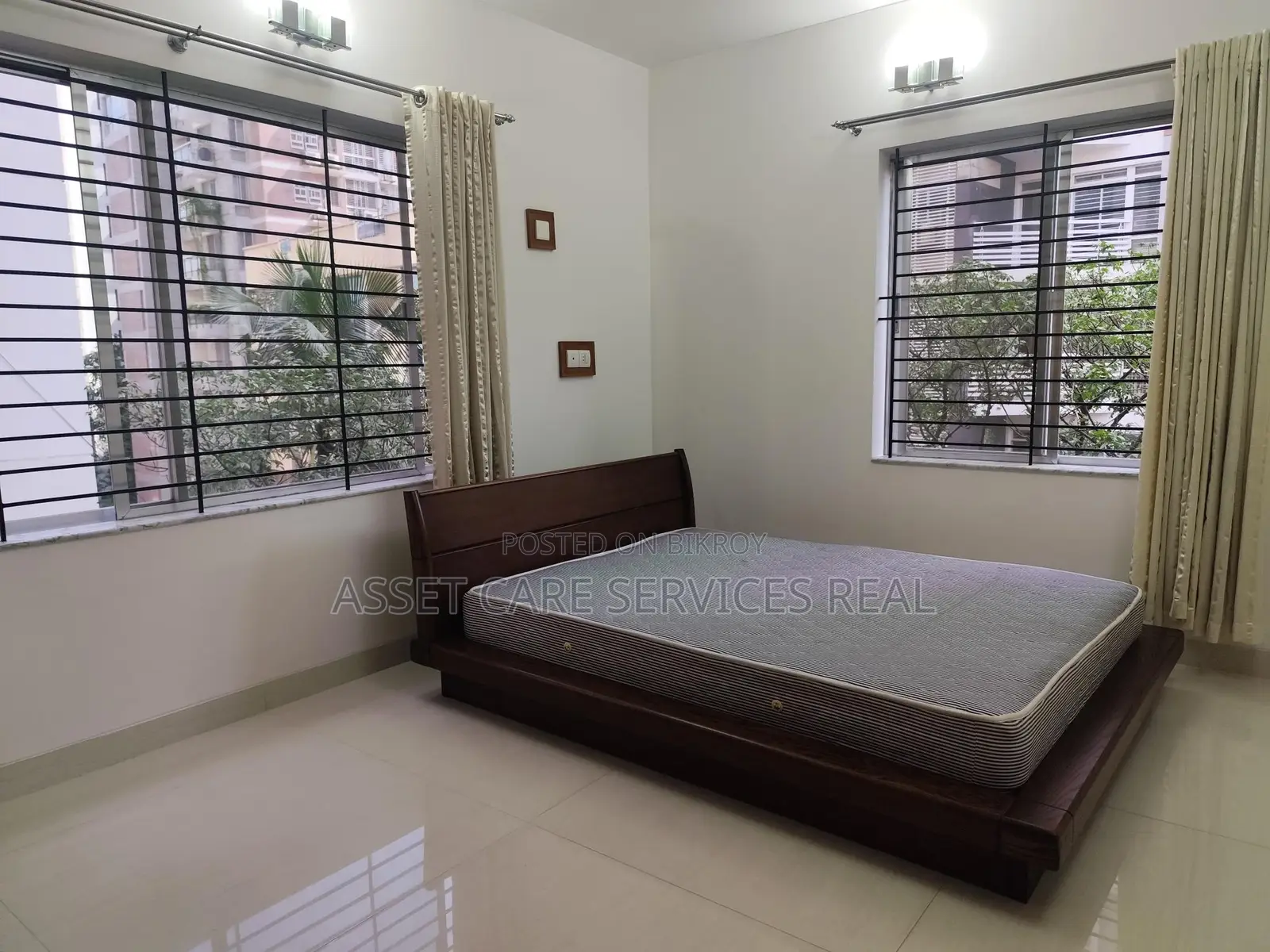 3-Bed Full Furnished Exclusive Apartment Rent In Gulshan-2 in Gulshan