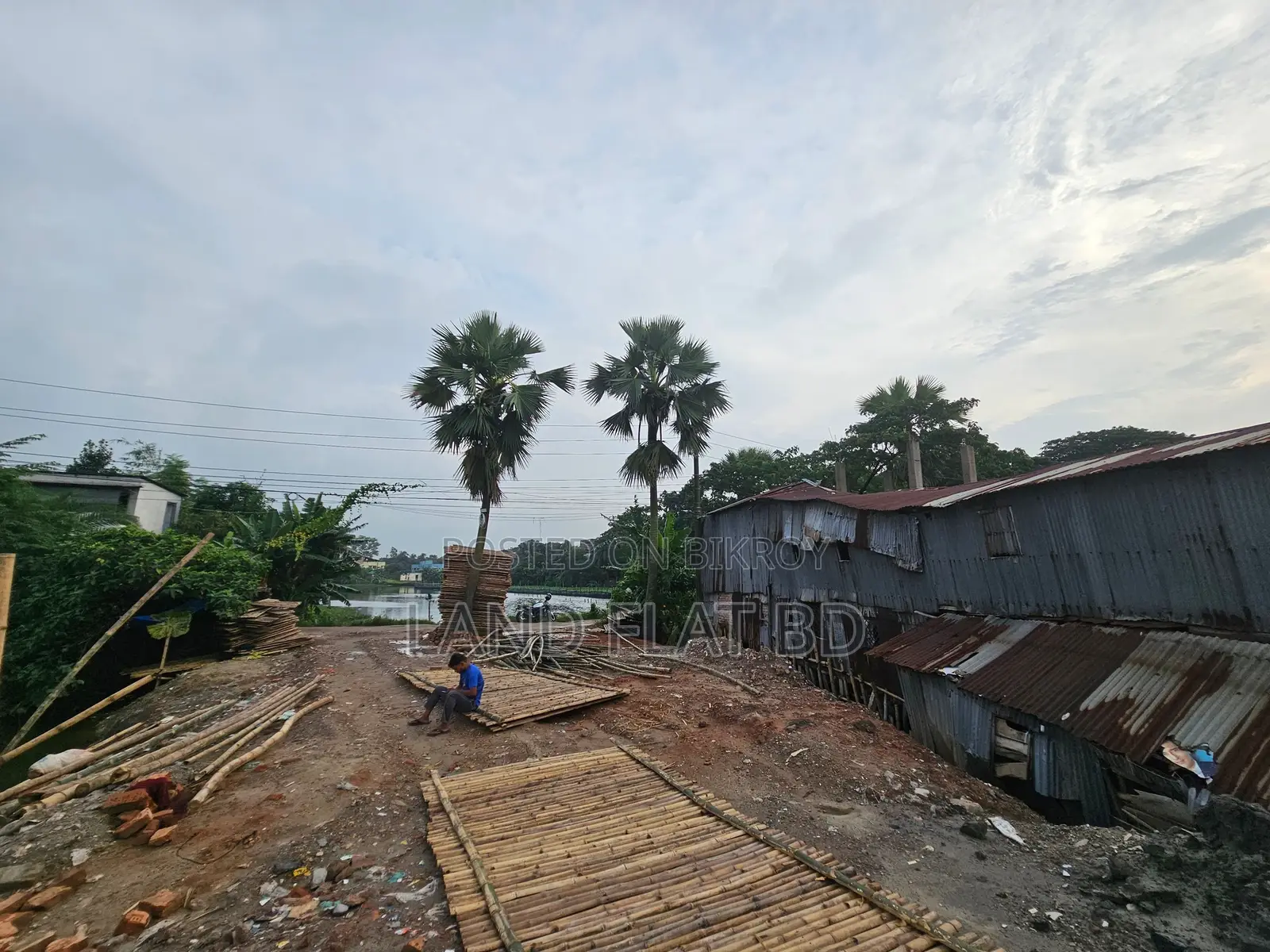 175 Katha land suitable for housing/factory for sale in Khilkhet in Khilkhet