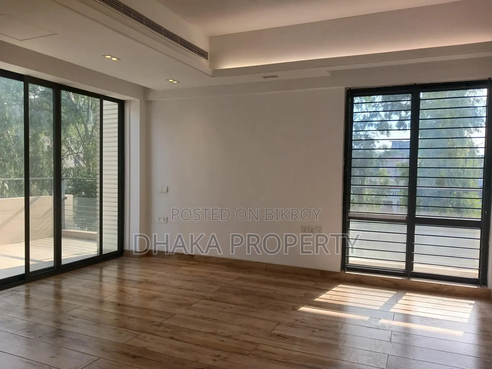 4000sqFt.Gym Swimming Pool Luxurious Semi Furnish Flat Rent at Baridhara in Baridhara
