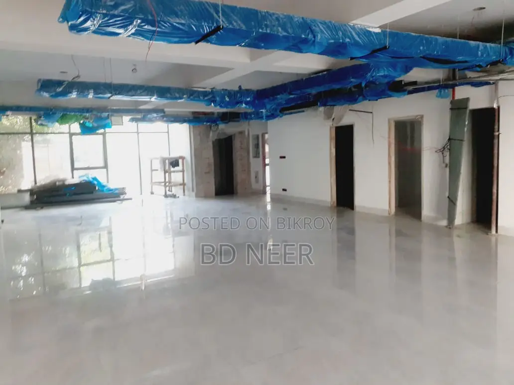 4000-SqFt Ground Floor Rent in Gulshan Avenue in Gulshan