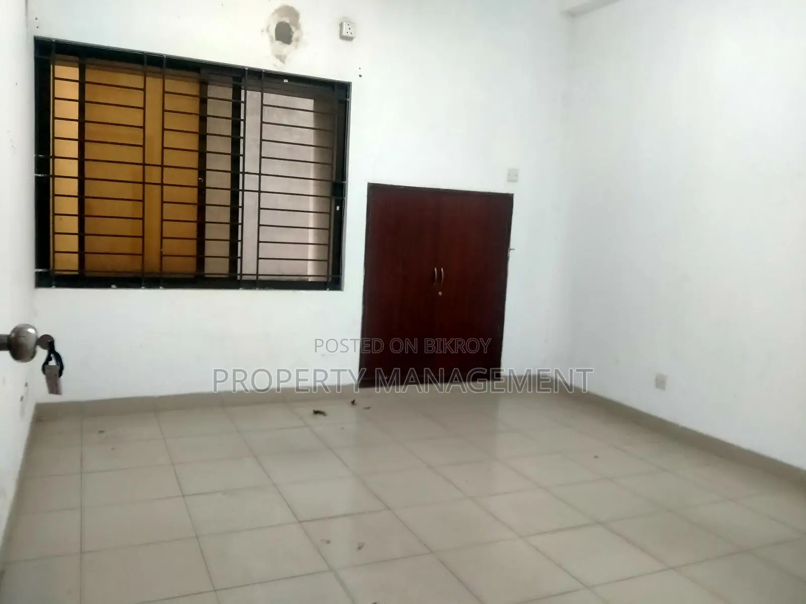 2700 Sqft Office Space Rent Gulshan2 Nice view in Gulshan