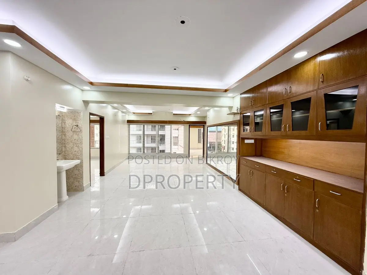 4bdrm Apartment in Basundhara for Rent in Basundhara