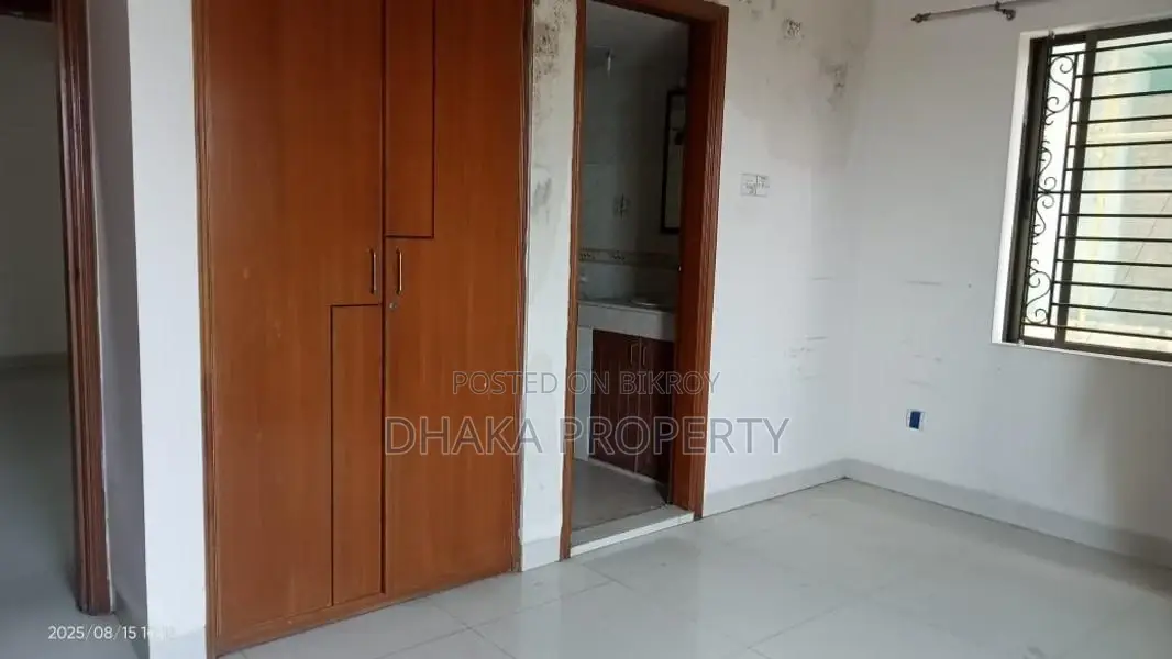 2275SqFt.3Bed Flat Rent at Gulshan Area in Gulshan