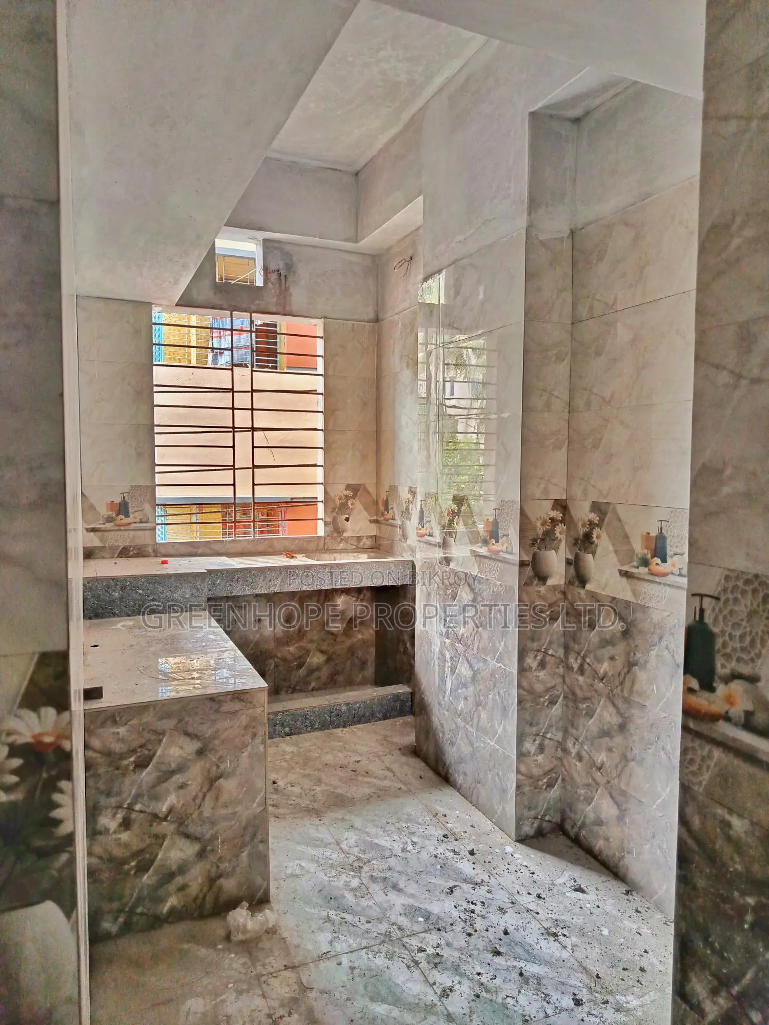 Flat in Ekota Residential Area, North Badda in Badda