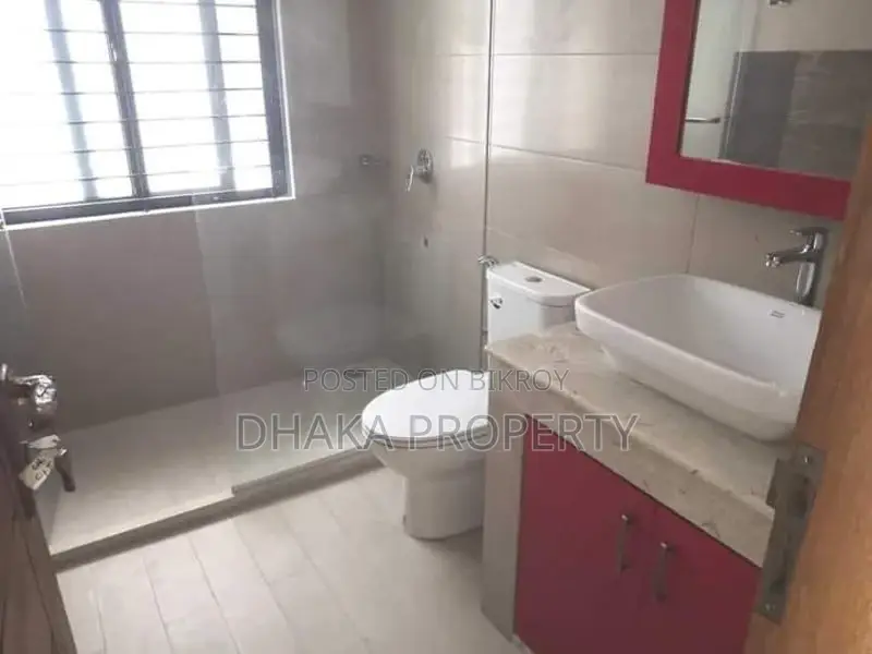 A Luxurious Full-Furnished Apartment Rent in Baridhara Area in Baridhara