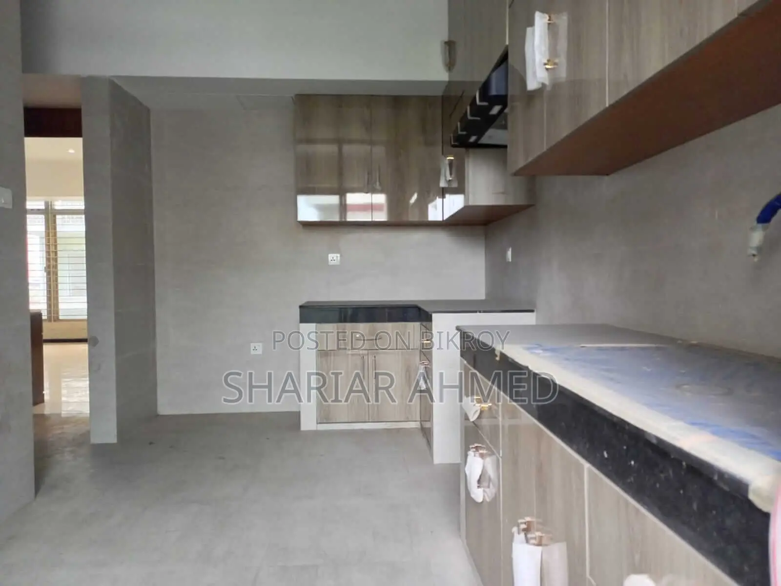 3500 Sqft Semi Furnished Well Decorated Flat Rent In Gulshan 2 in Gulshan