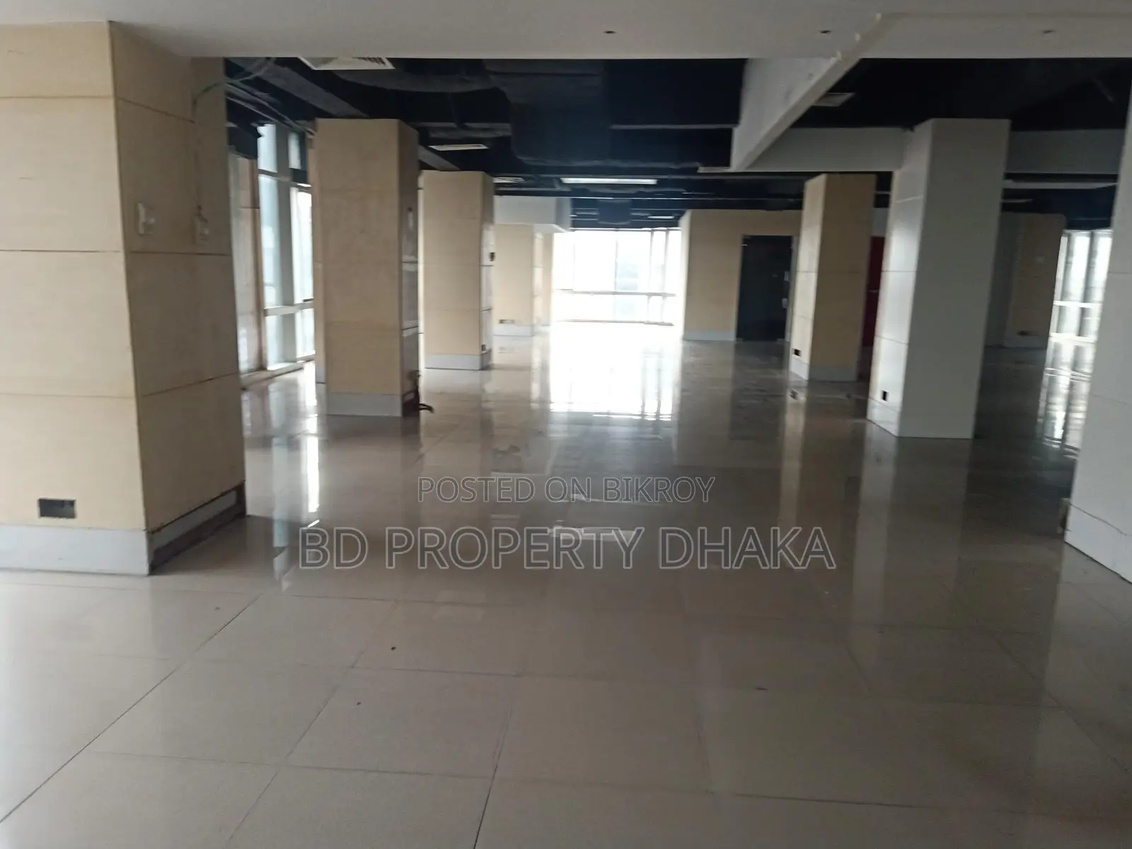 5300 Sqft Open Commercial Space Rent In Gulshan Avenue in Gulshan