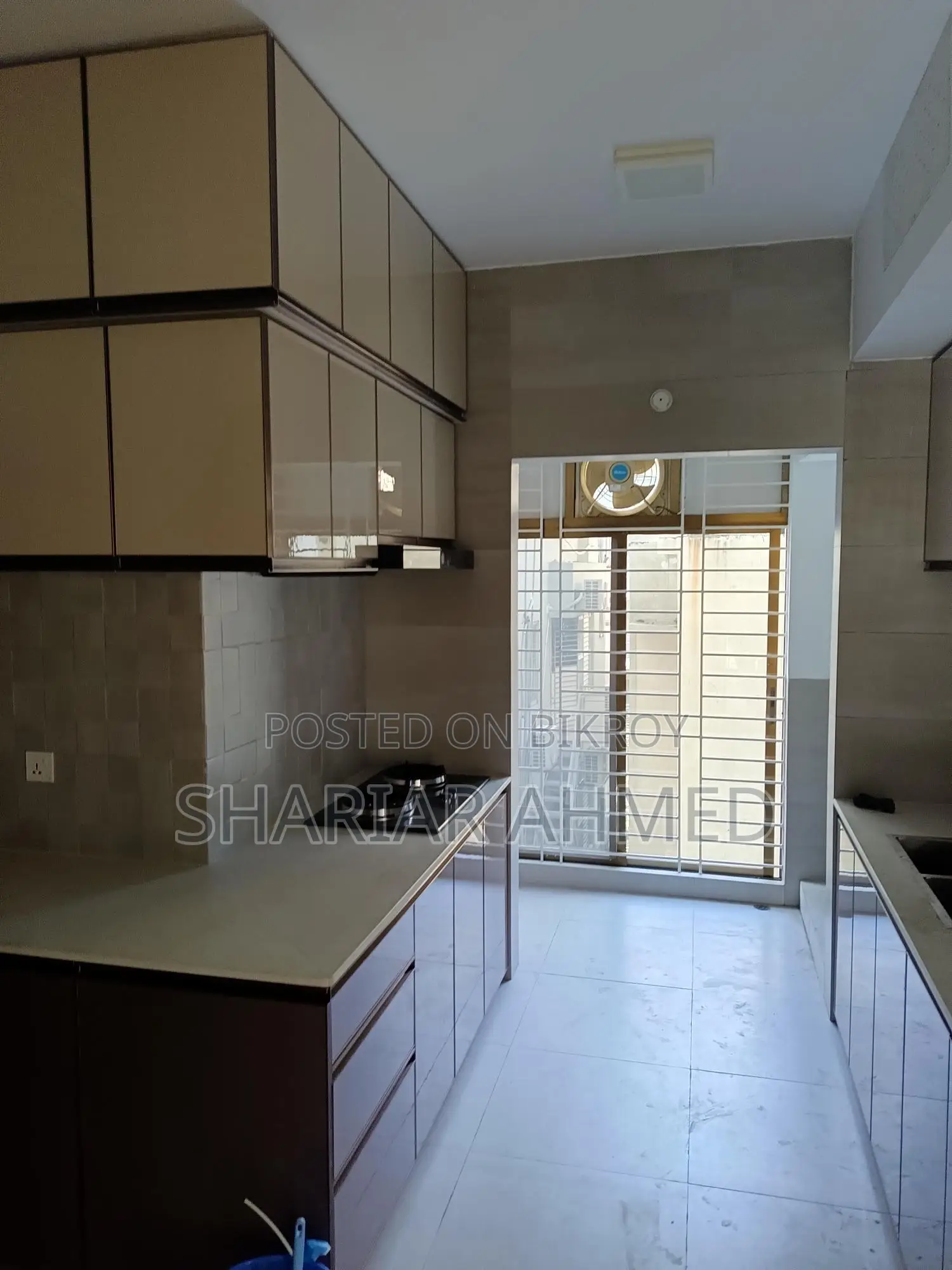 Find Your Desired Apartment At This 4200 Sq Ft Ready Flat Gulshan in Gulshan