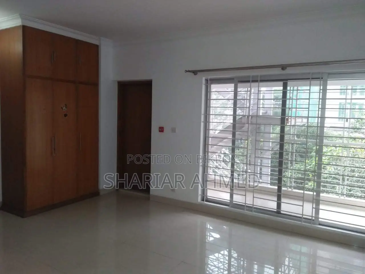 Unfurnished 3800 SqFt 4Bed 2 Parking Apartment Rent In Gulshan in Gulshan