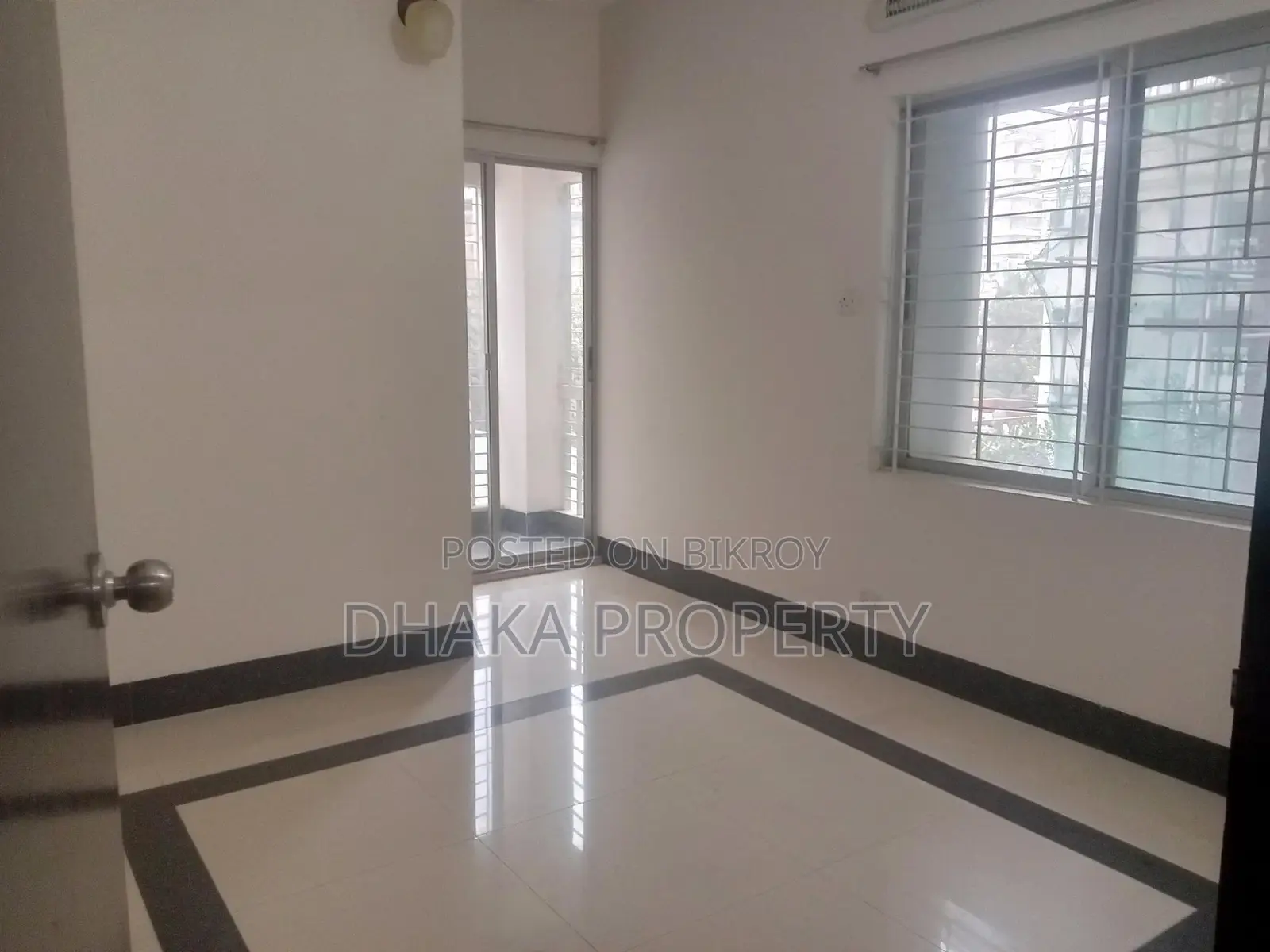 Very Exclusive 1550-Sqft Un-Furnished Apartment Rent in Gulshan in Gulshan