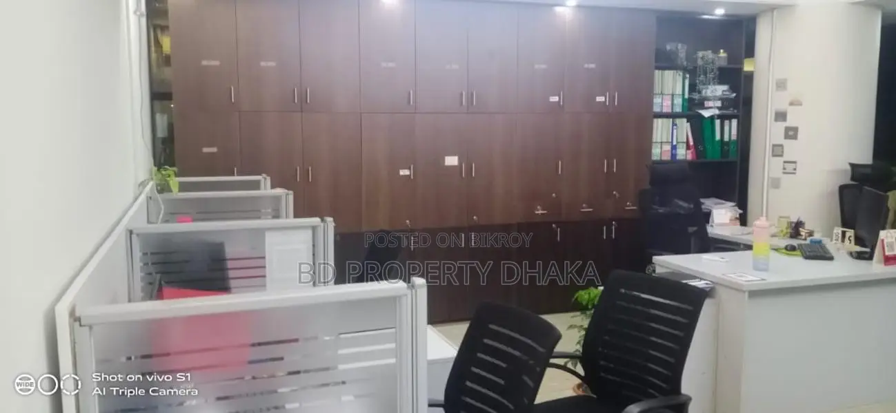 7700 Sqft Semi-Furnished Open Commercial Space Rent in Banani in Banani