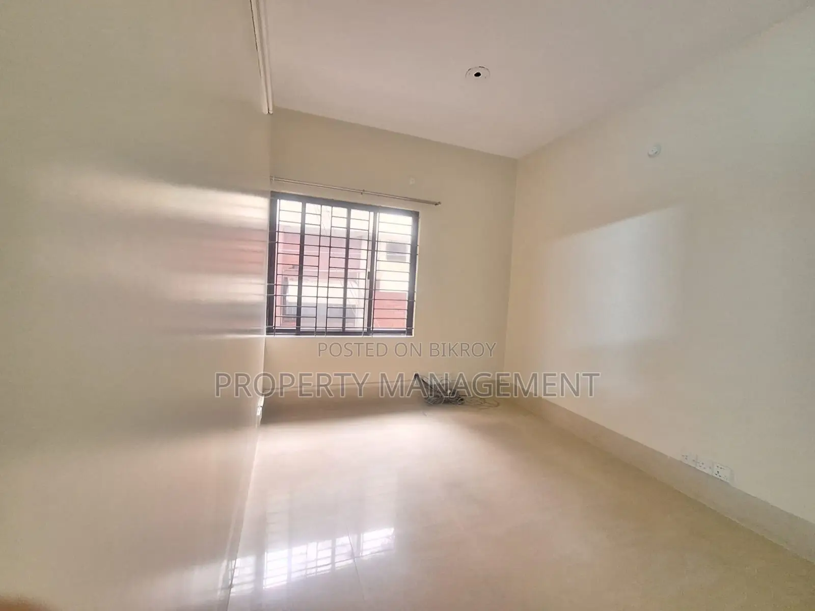 2500Sqft Office Space Rent Gulshan2 Nice View in Gulshan