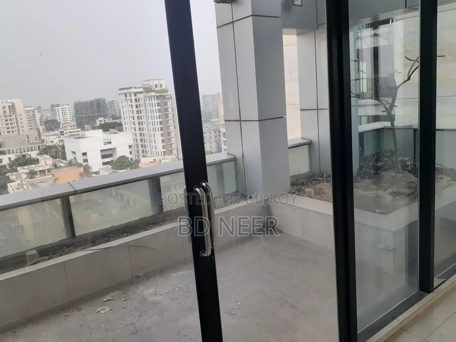 100% Commercial 8000 SqFt Quite Area Office For Rent Gulshan-2 in Gulshan