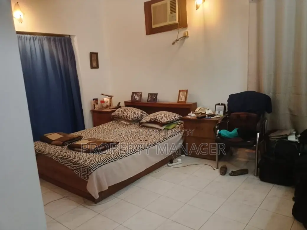 Luxurious Full Furnished office cum Residence For Rent In Uttara in Uttara