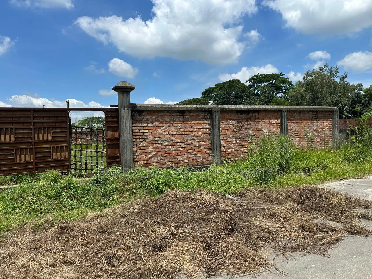 10 Katha Plot for Sale in Purbachal Sector 4, on the banks of Shitalakshya. in Purbachal