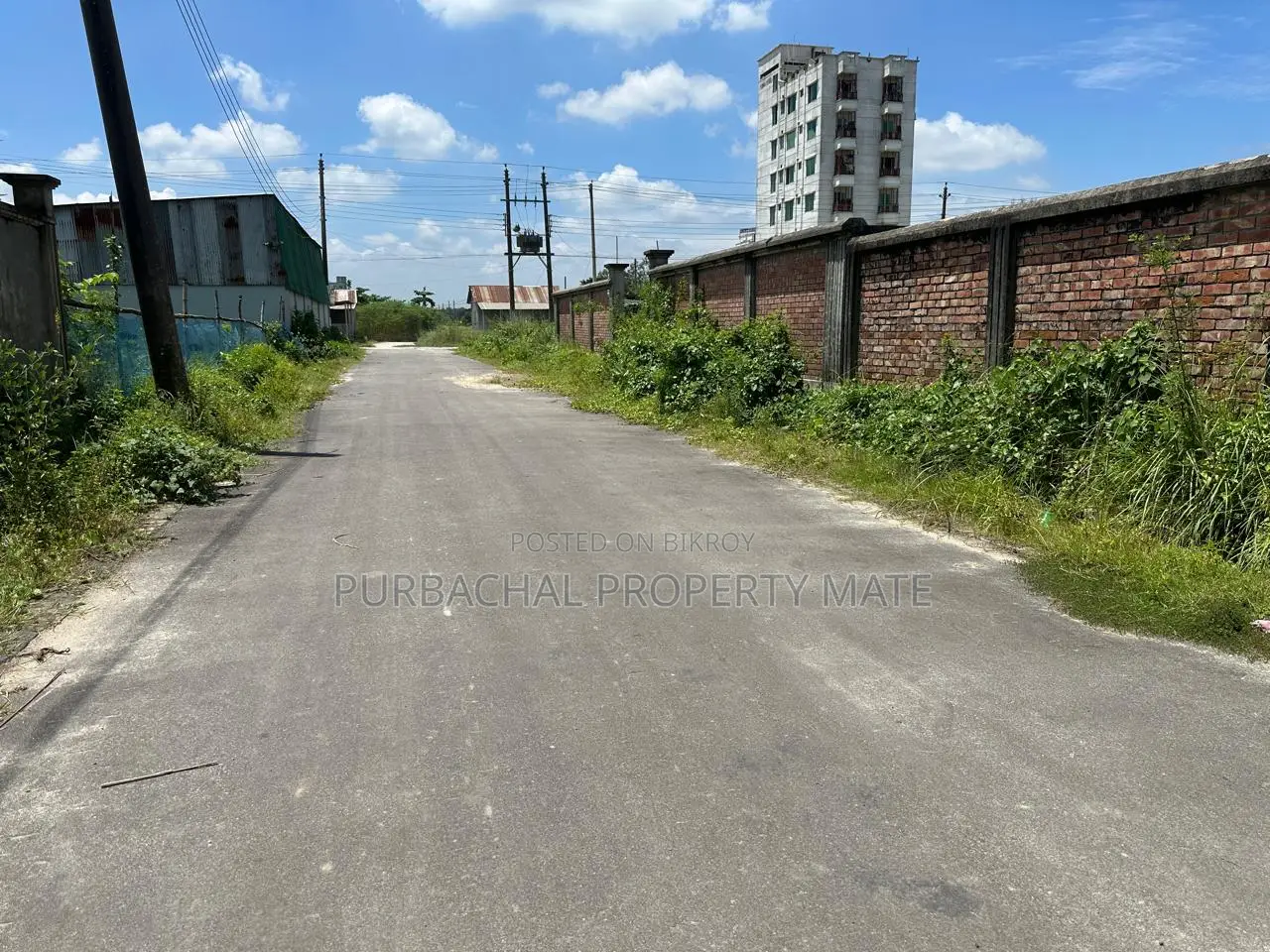 10 Katha Plot for Sale in Purbachal Sector 4, on the banks of Shitalakshya. in Purbachal