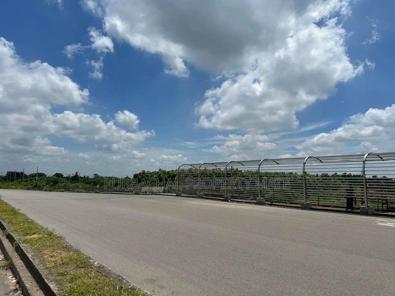 Plot for sale next to the commercial zone on Purbachal 54' Avenue. in Purbachal