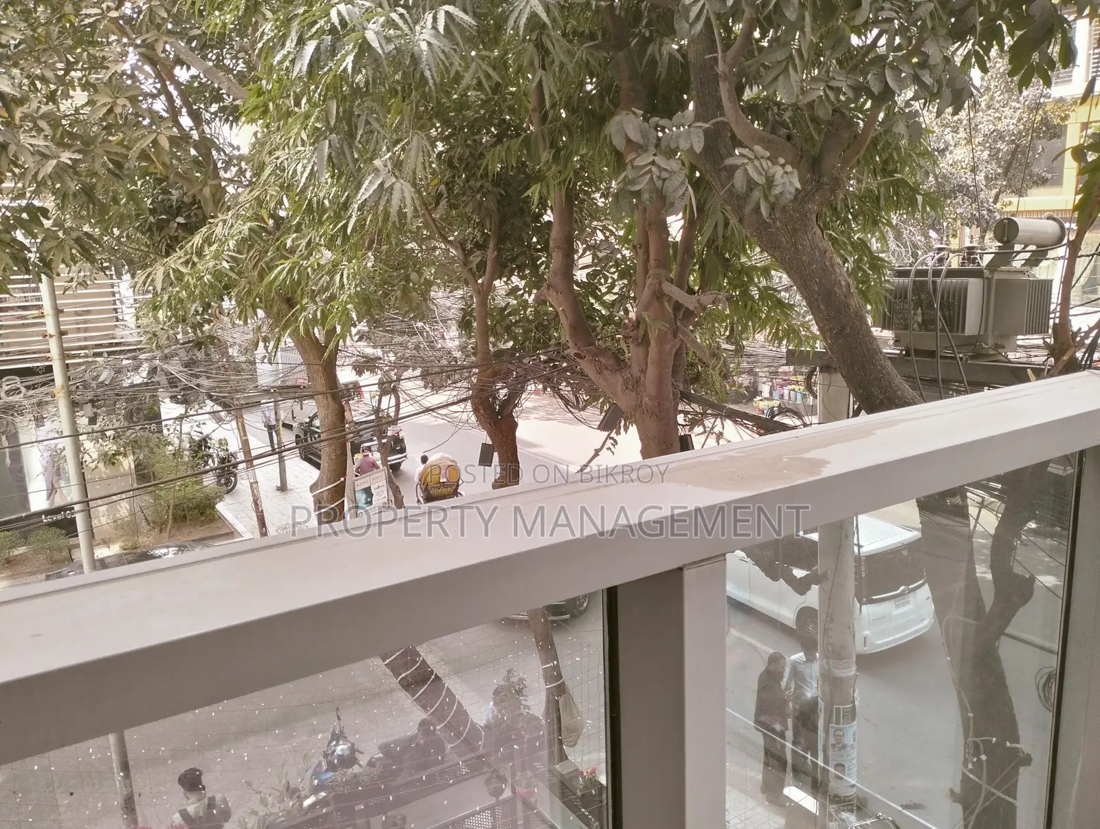 2850 Sft New Building 1st Floor Rent For Office/ Showroom in Banani