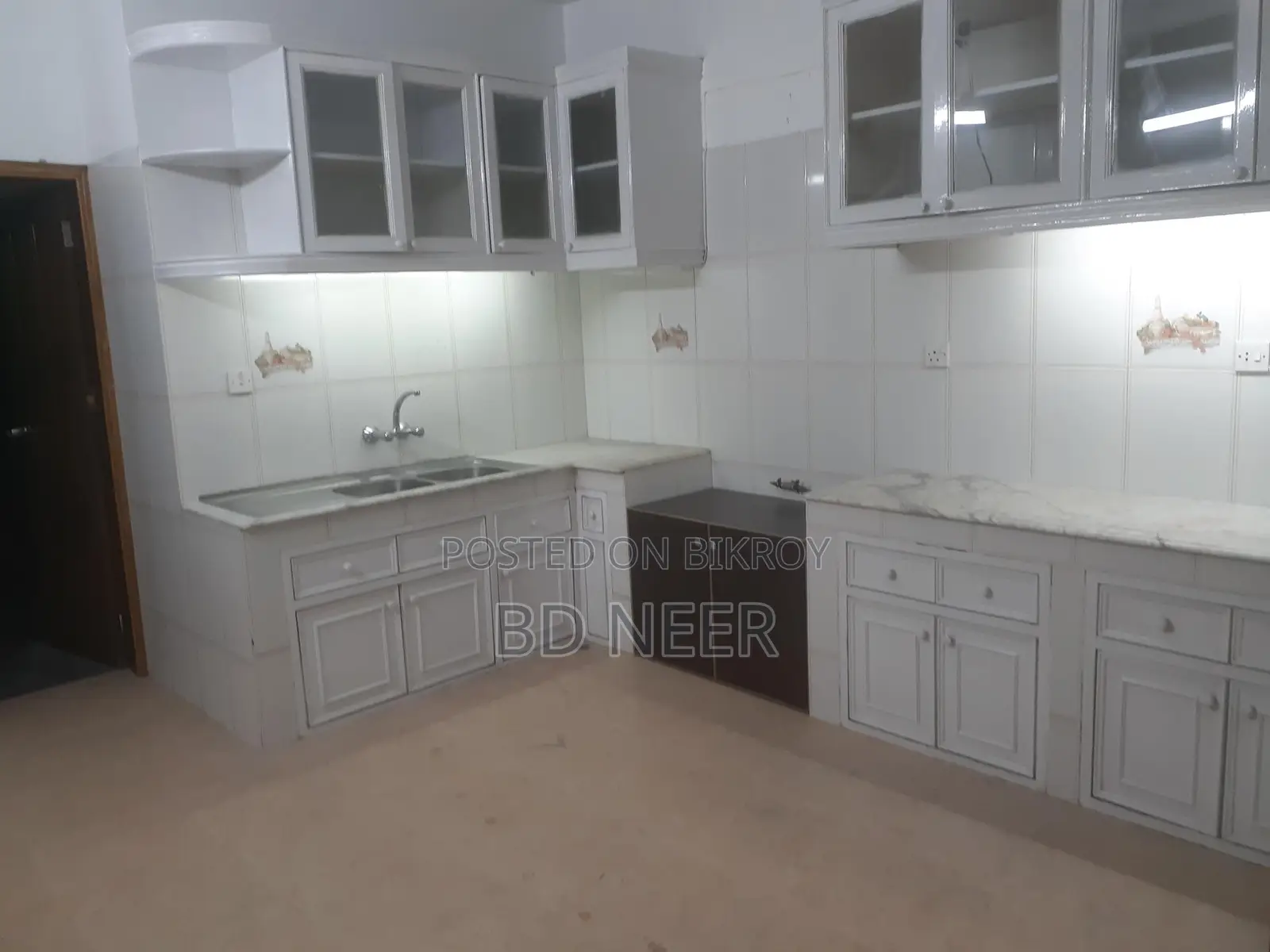 Lake View 3800 Sqft 4 Bedroom Flat Rent in Gulshan--1 in Gulshan