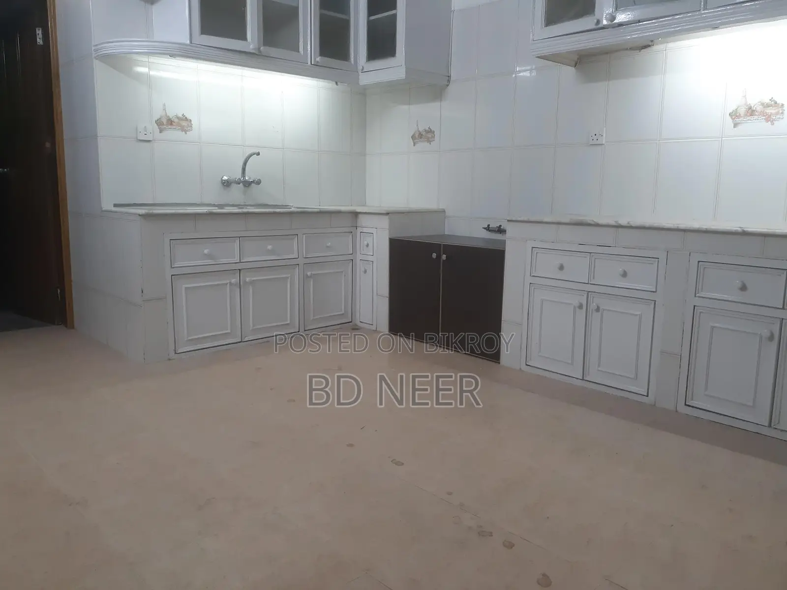 Lake View 3800 Sqft 4 Bedroom Flat Rent in Gulshan--1 in Gulshan