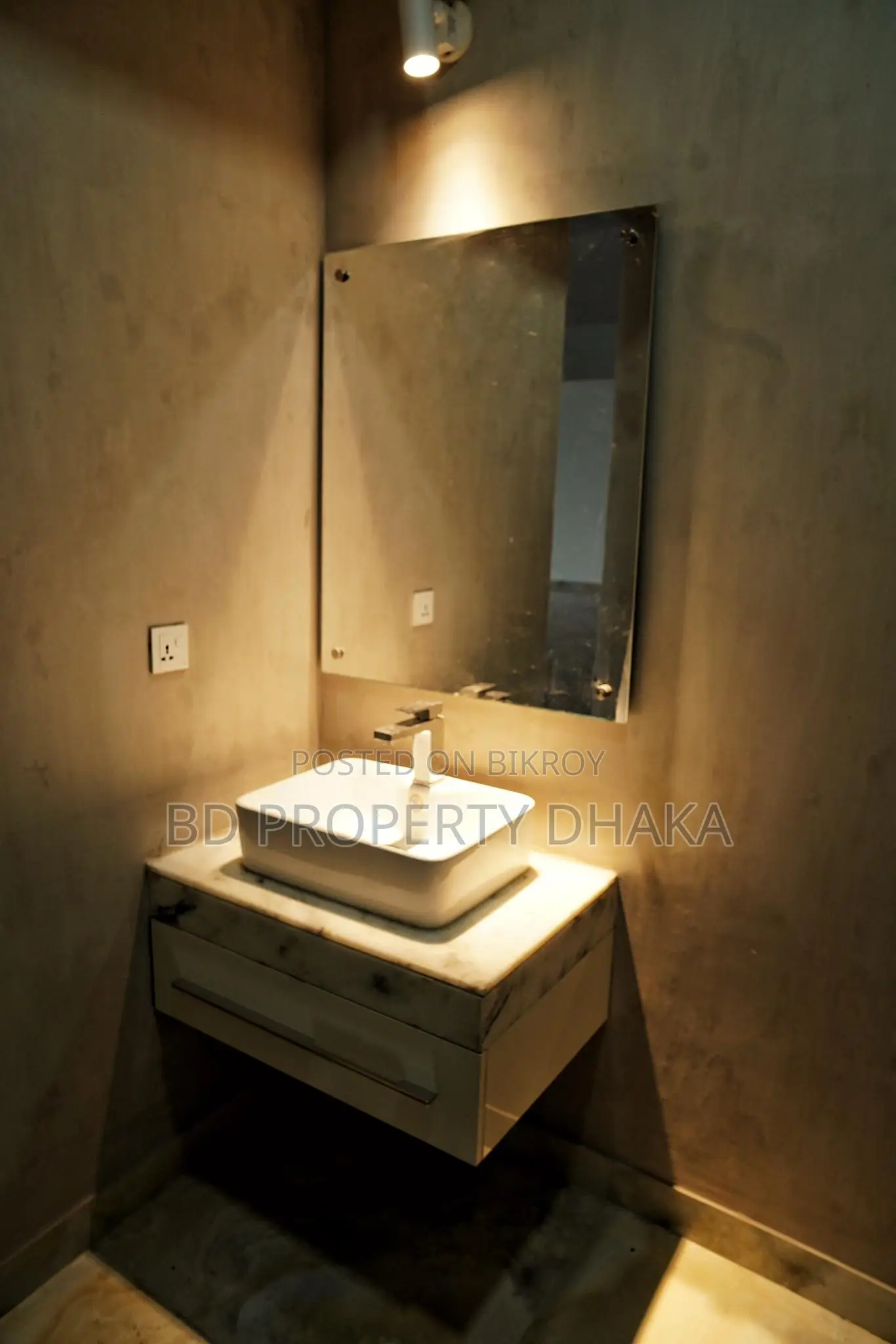 Luxurious Semi-furnished Apartments for Rent in Gulshan
