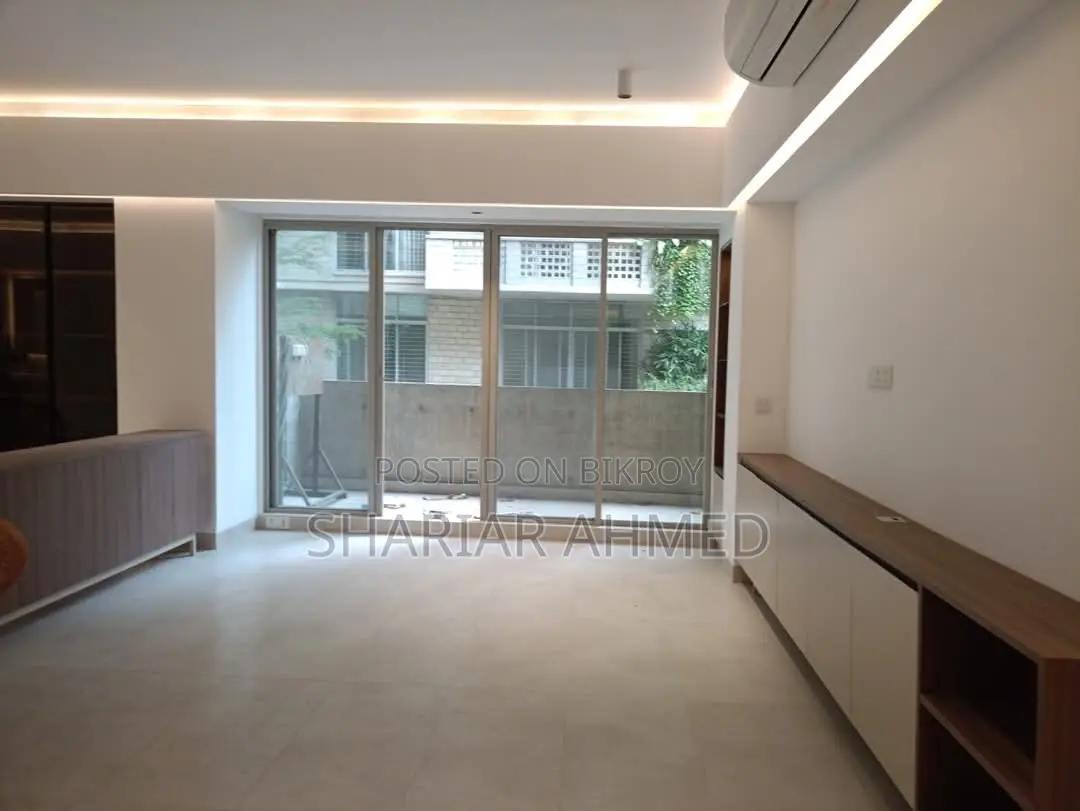 Brand New Semi Furnished Flat Rent In Gulshan 2 in Gulshan