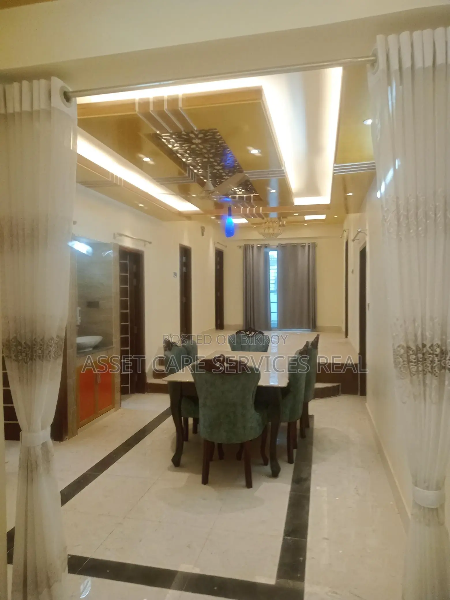 Beautiful Luxurious Full Furnished Apartment For Rent In Baridhara in Baridhara