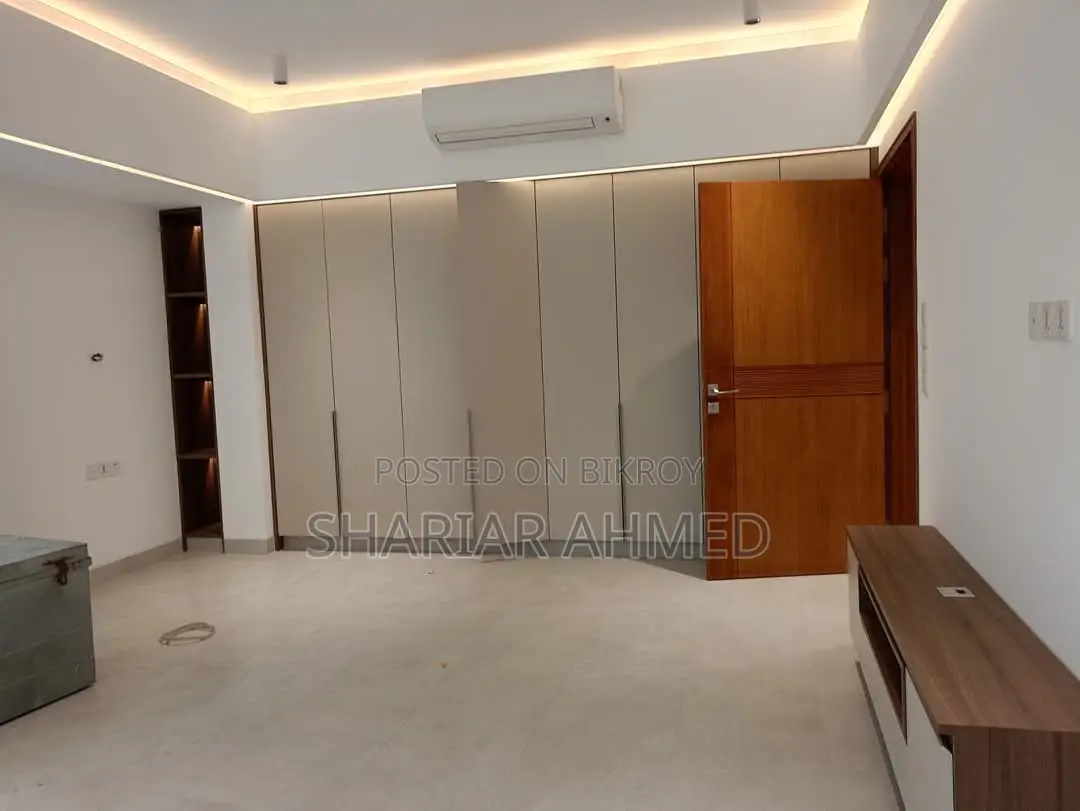 Brand New Semi Furnished Flat Rent In Gulshan 2 in Gulshan